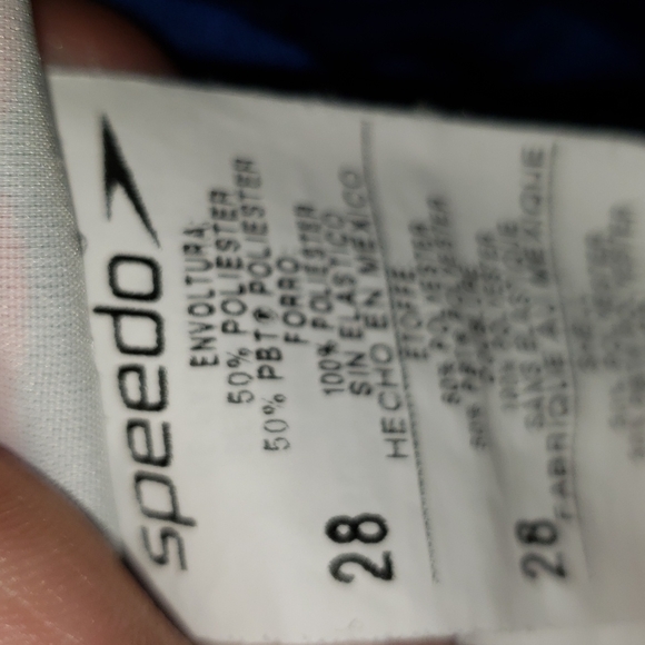 Boys Speedo bathing suit - Picture 2 of 2